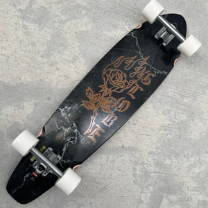 Bladeworx Skateboards Globe The All Time Black Rose 35"