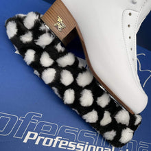 Load image into Gallery viewer, Bladeworx Figure Skate Accessories Soft Pawz Fluffy Blade Guard
