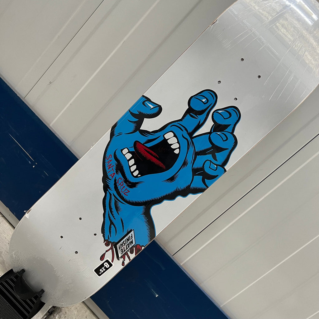 Santa Cruz Screaming Hand Matte Finish (8.25)