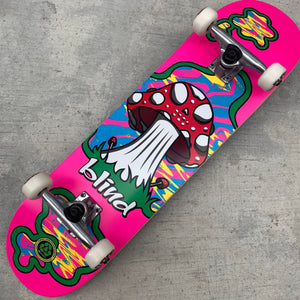 Bladeworx Skateboards Blind Shroom Land (8.125)