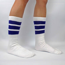 Load image into Gallery viewer, Bladeworx Skater Socks 19&quot; : Assorted Colours