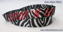 Load image into Gallery viewer, Strap &#39;n&#39; Go Skate Leash : Patterns